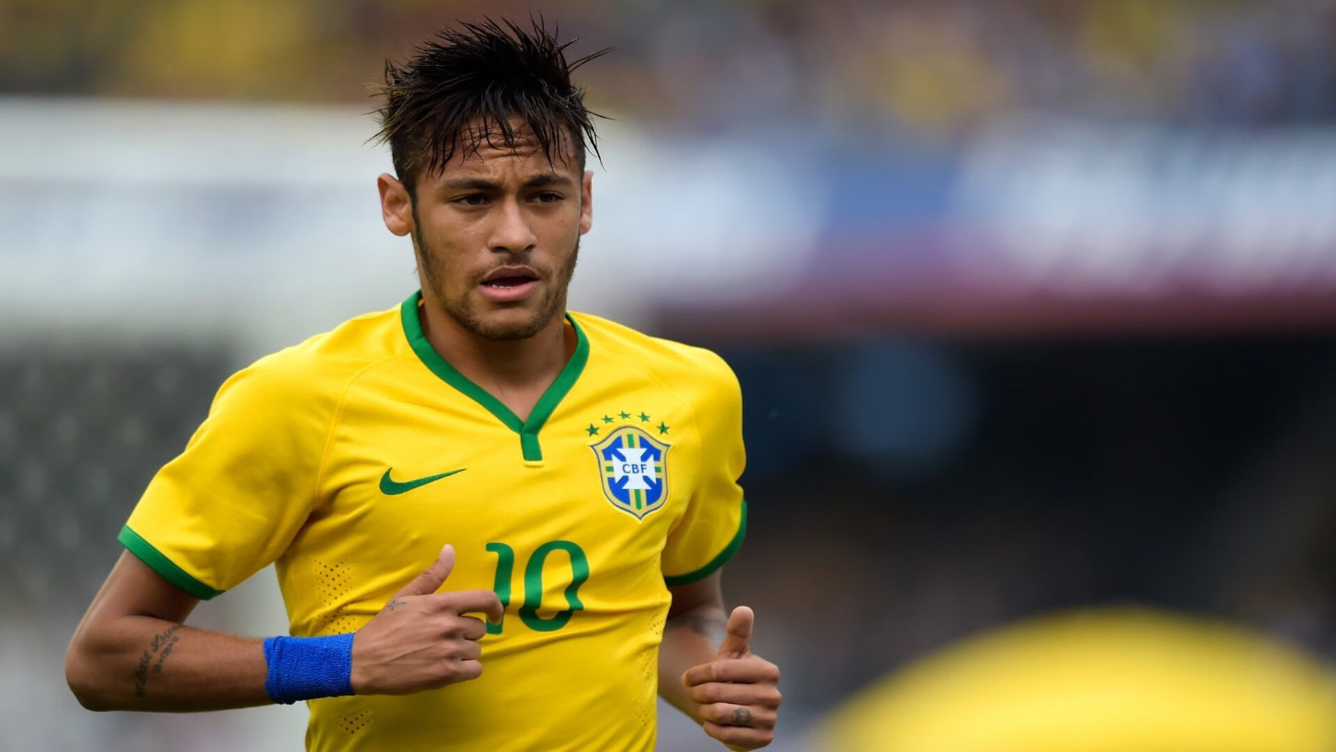 开云体育中国官网-绝杀与接管，深圳压哨奇迹与詹姆斯的王者时刻